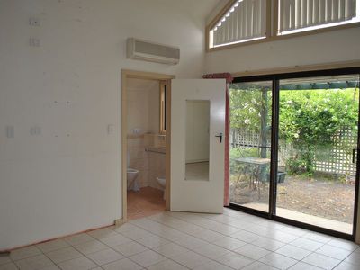 6 Tenth st, Millicent