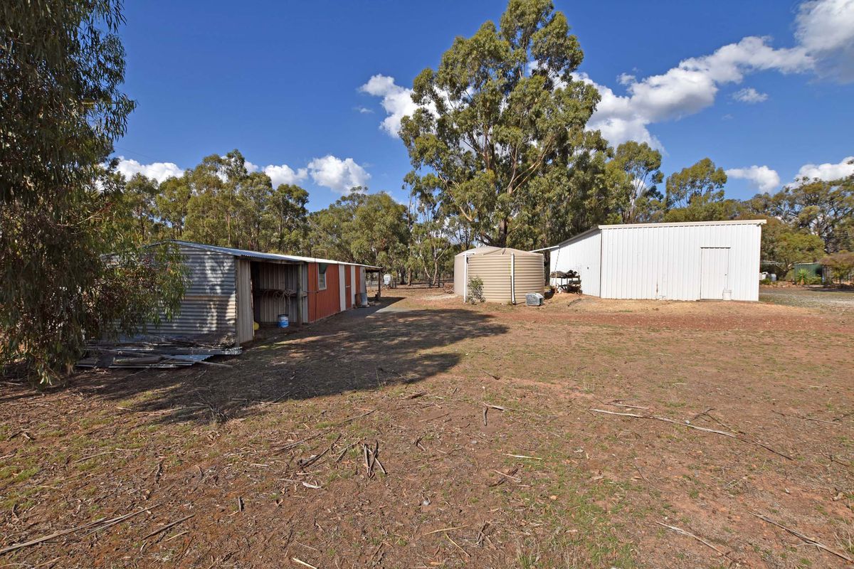 826 Murchison-Whroo Road, Rushworth