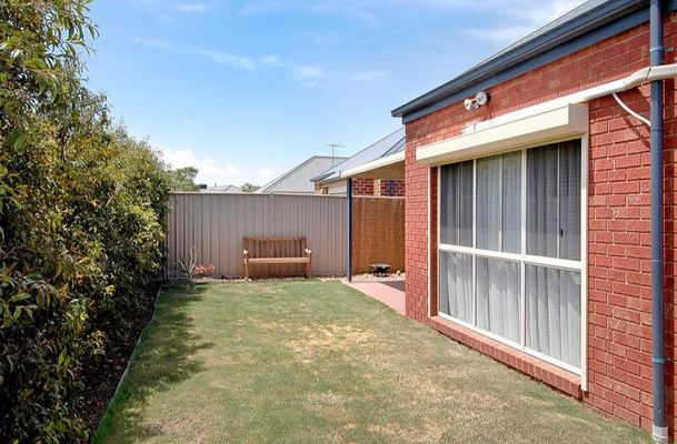 6 Avenel Gardens, Craigieburn