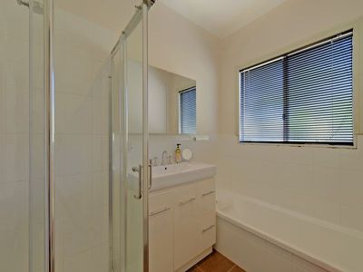 7 Glovers Road, Deep Bay