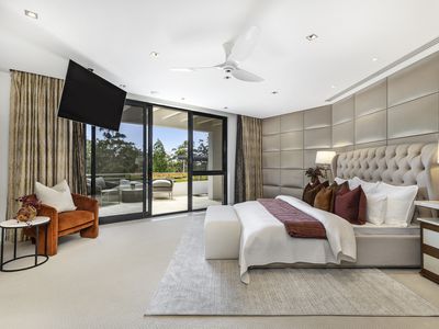 6 Gilmour Close, Glenhaven