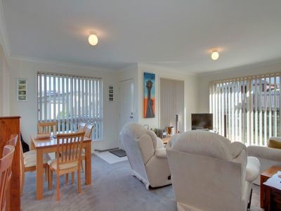1 Brook Way, Kingston