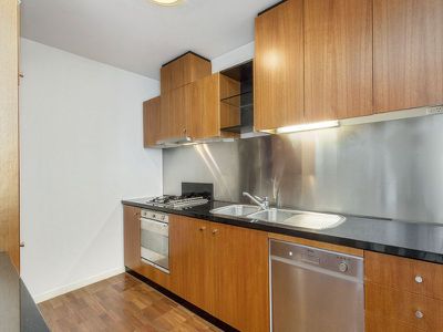 1408 / 582 St Kilda Road, Melbourne