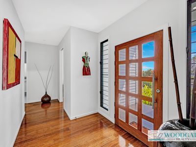 9 Ocean View Dr, Woodgate