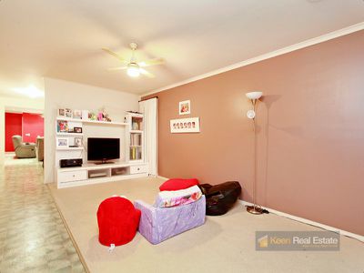 25 Bella Crescent, Hallam