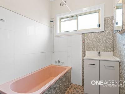 1 / 77 Ocean St, Windang