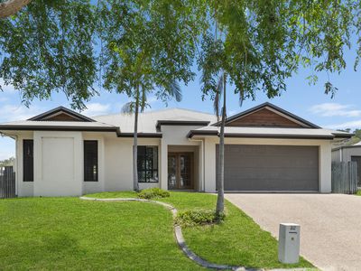 32 Klewarra Bvd, Douglas