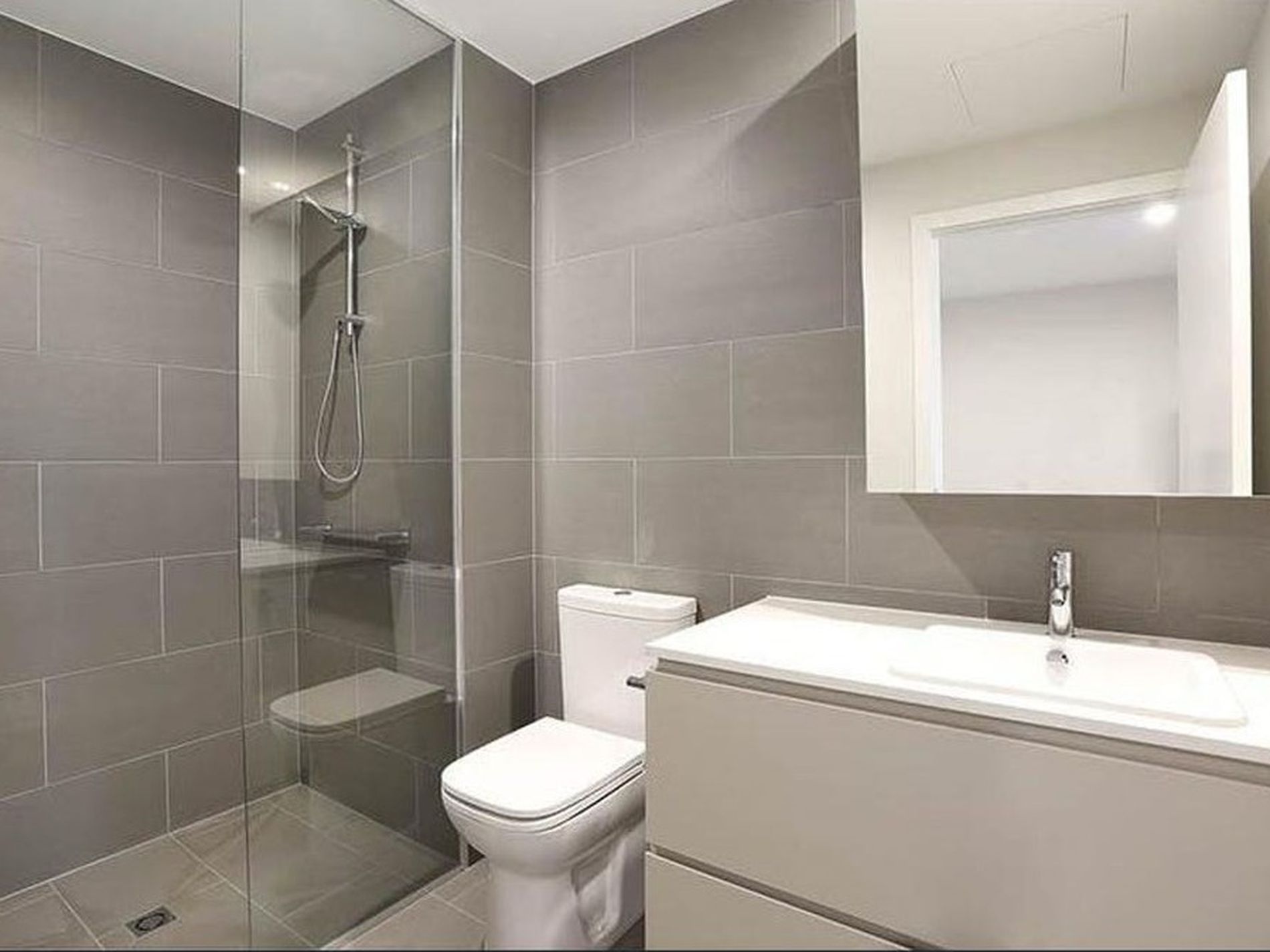 704 / 879-881 Dandenong Road, Malvern East