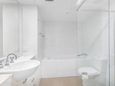 401 / 21-25 Head Street, Forster