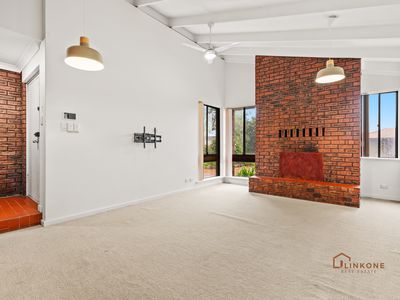 27 Lochee Way, Bull Creek