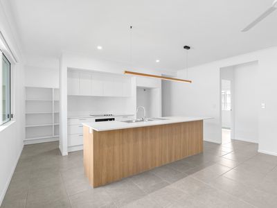 32b Highfield Circuit, Bentley Park