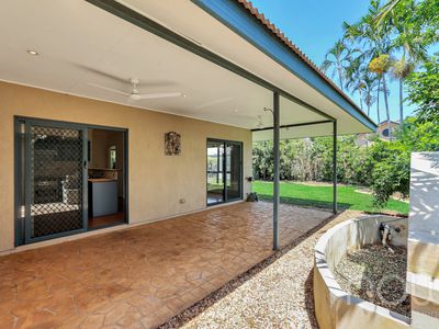 5 Wodyetia Close, Durack
