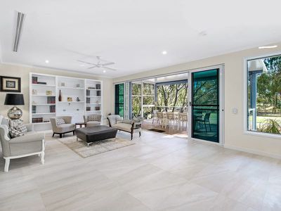3112 / 380 Ashmore Road, Benowa