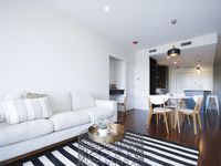 1 / 9 Mayhew Street, Sherwood