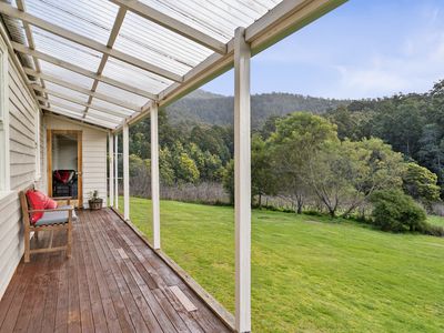 50 Cairns Road, Surges Bay