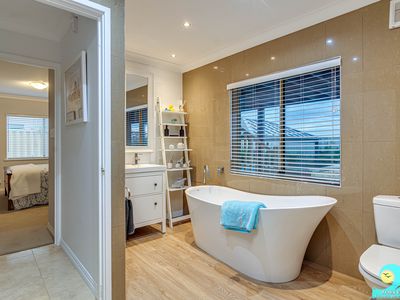 14 Teraglin Vista, Yanchep