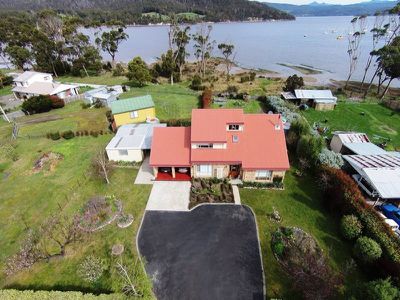 6687 Channel Highway, Deep Bay