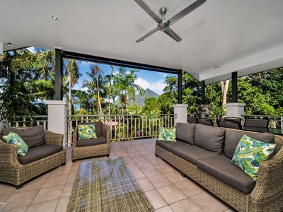 211-215 Dempsey Street, Gordonvale