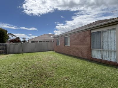 12 Nathan Close, Hoppers Crossing