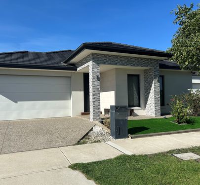 13 Catch Street, Clyde
