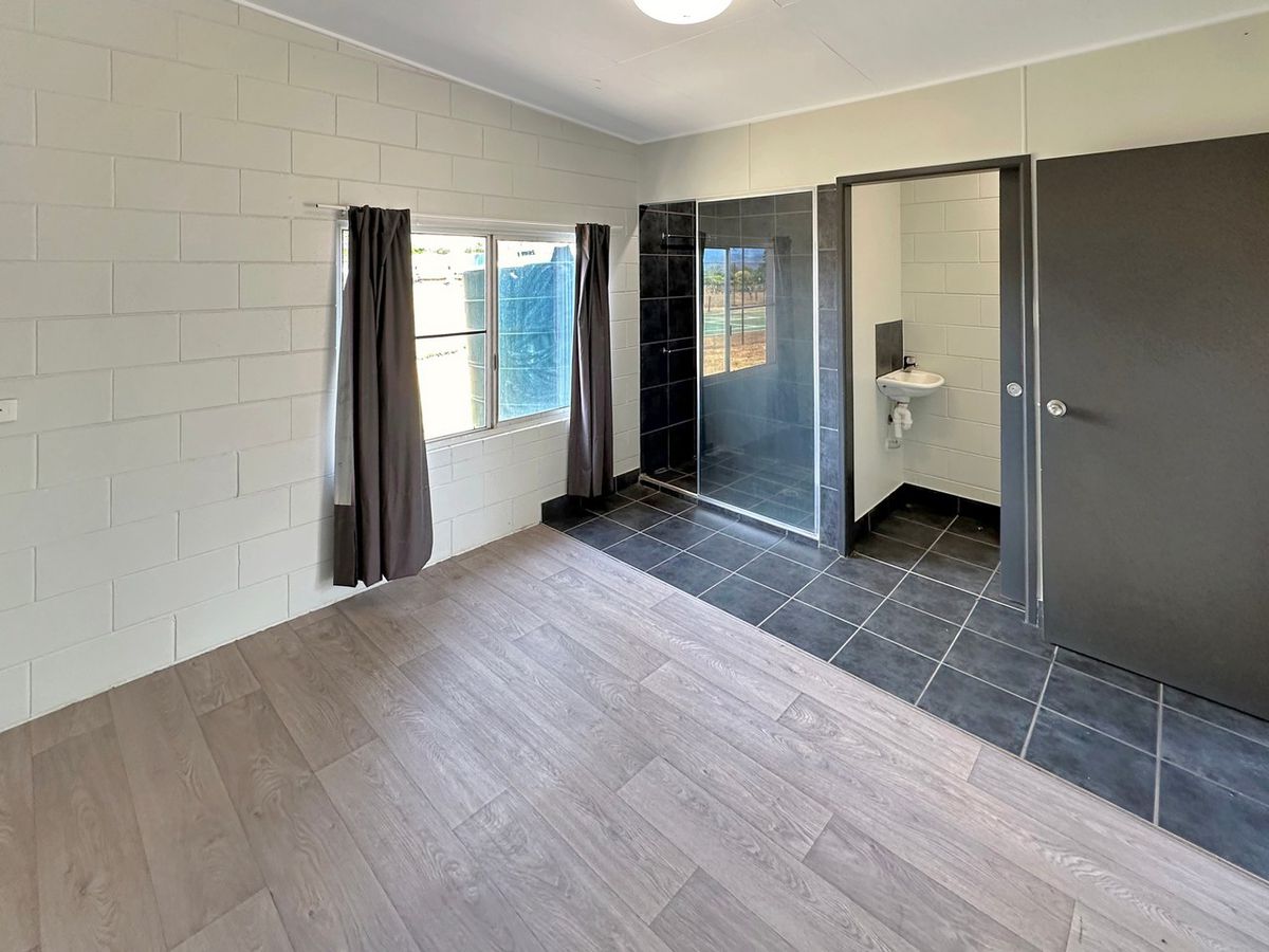 5-13 ARBOUIN ROAD, Tolga