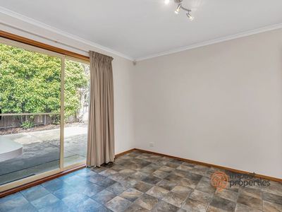 7 / 36 Fink Crescent, Calwell