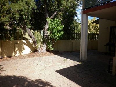 5 / 9 Lockhart St, Como