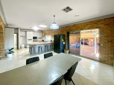 6 Brahman Street, Forbes