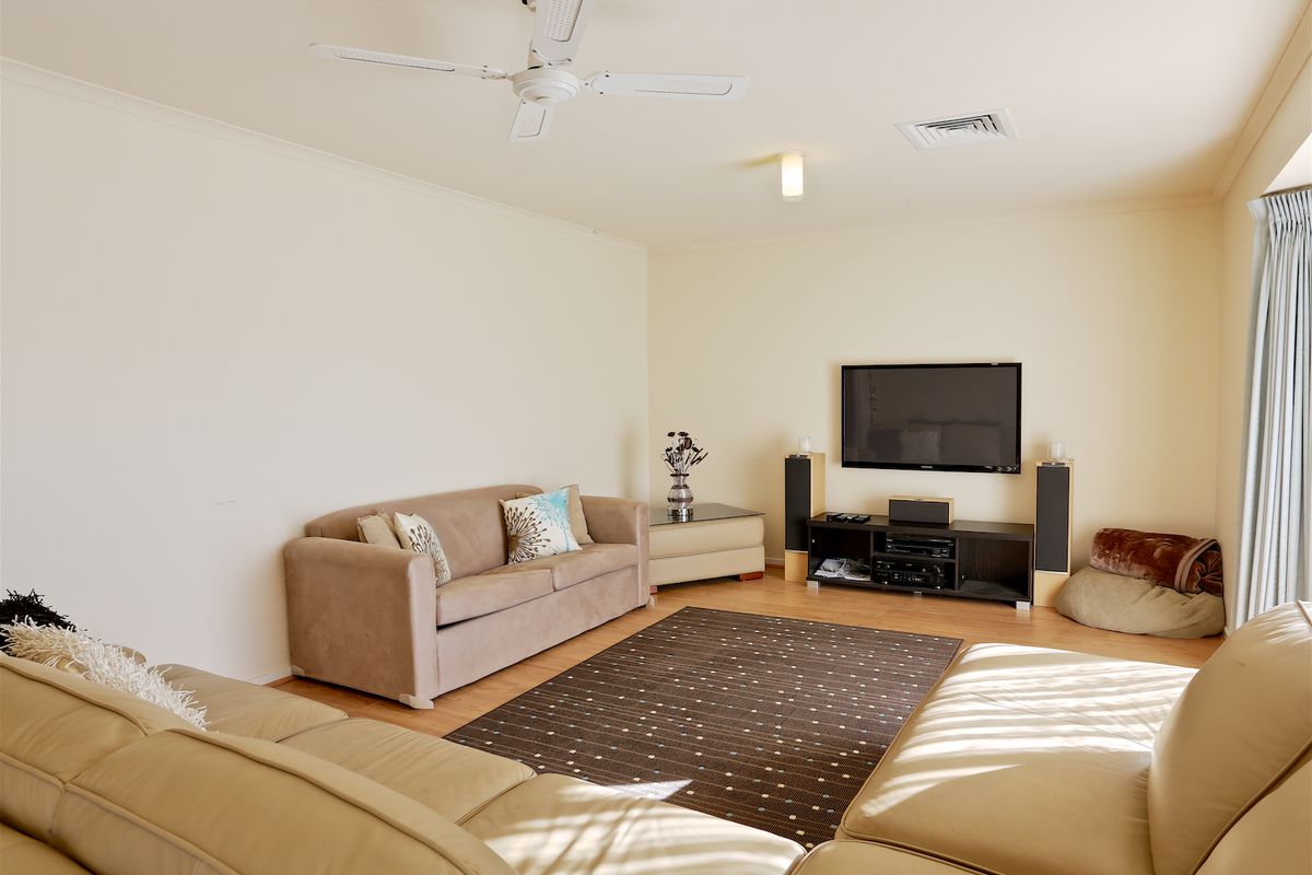 4 Chanro Court., Bonnie Doon