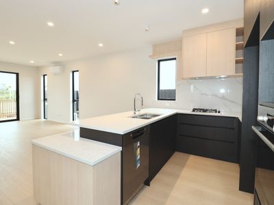 108 Kahui Parade, Drury