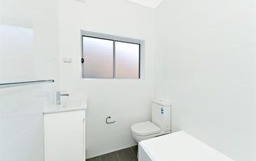 2 / 23 McKeon St, Lurline Bay