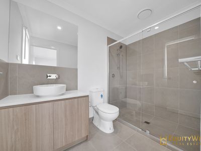 23 Irvington Road, Manor Lakes