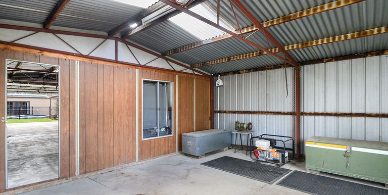 27 Primrose Street, Violet Town