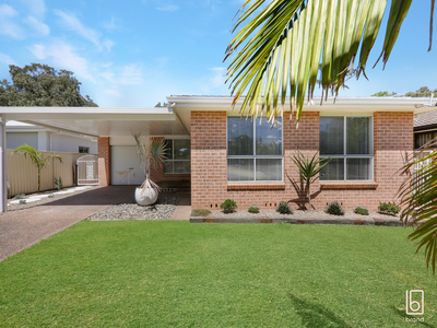 11 Fourth Avenue, Toukley