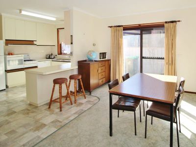 18 Willow Drive, Wangaratta