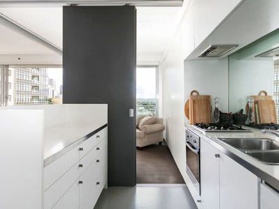 704 / 1-15 Francis Street, Darlinghurst