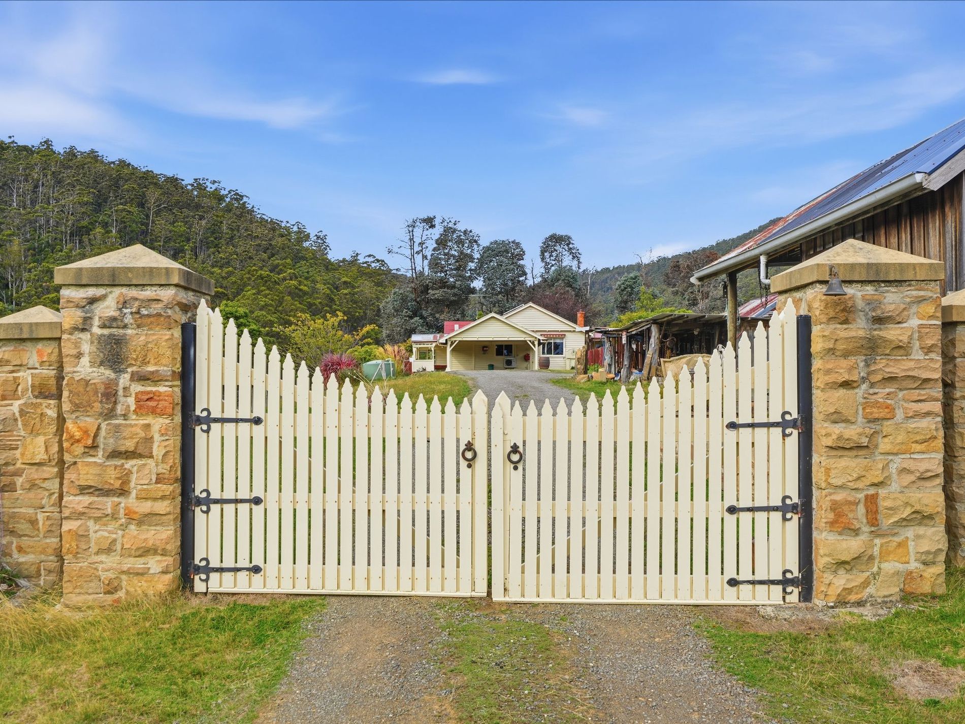 30 Gordons Road, Gardners Bay
