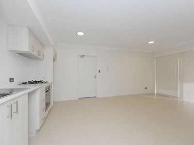 14 / 1 Elsbury Approach, Clarkson