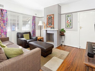 119 Central Avenue, Oak Flats