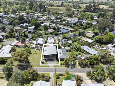 15 Saint Bernard Drive, Tawonga South