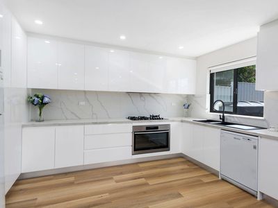 328a Northcliffe Dr, Lake Heights