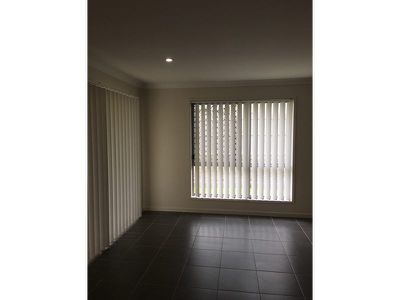 25 Morgan Circuit, Urraween