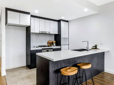 211 / 4 Gerbera Place, Kellyville