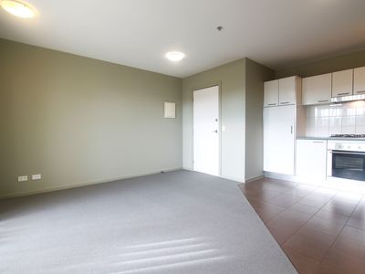 12 / 442 High Street, Northcote
