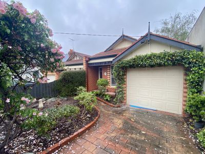 1 / 67 Davis Street, Kew