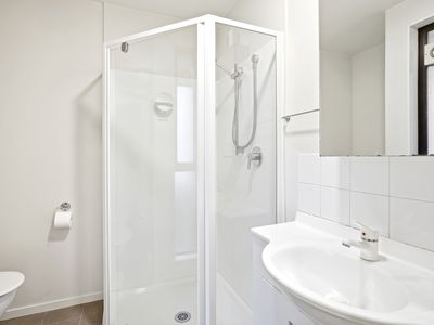 21 / 169 Fitzgerald Avenue, City Centre