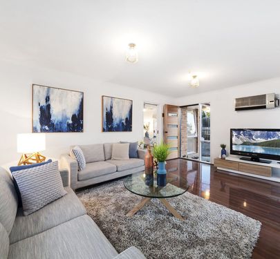 2 Christine Place, Cranbourne North