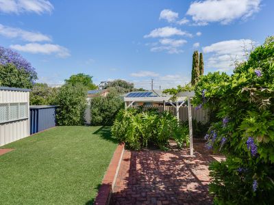 23 Chapel Road, Modbury North