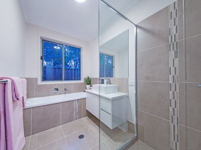 21 Gardenia Place , Gumdale