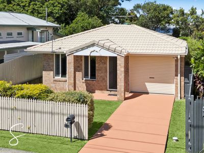 76 Dartmouth Street, Coopers Plains